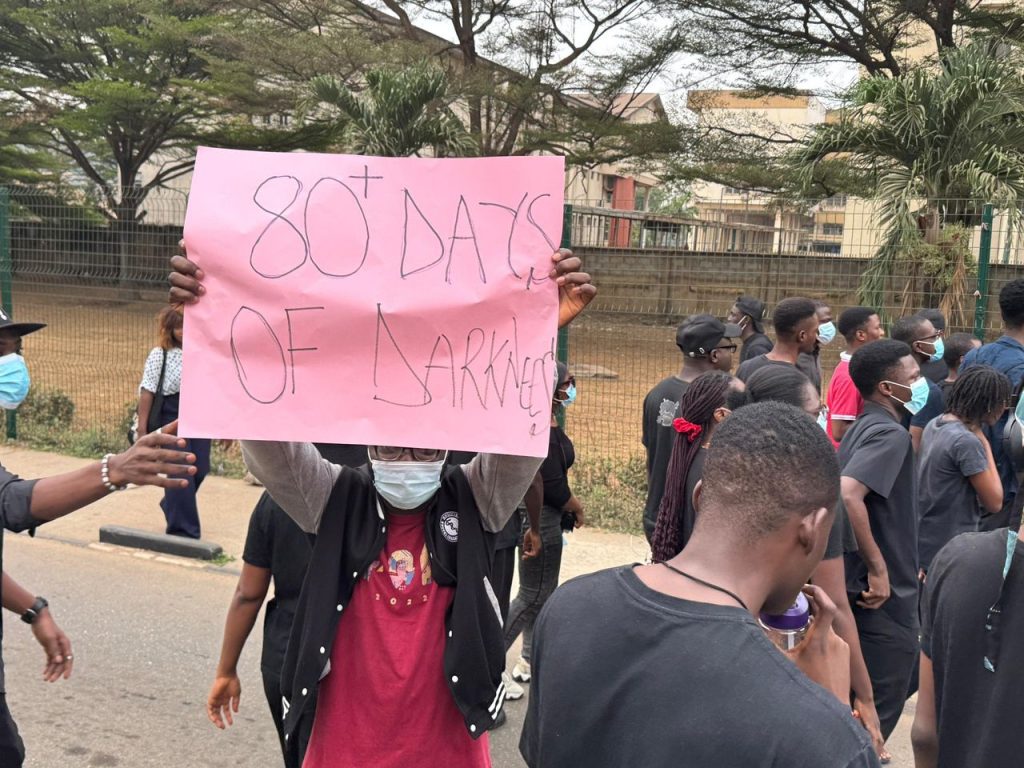 UCH: UI Students Protest 82-Days of Power Outage