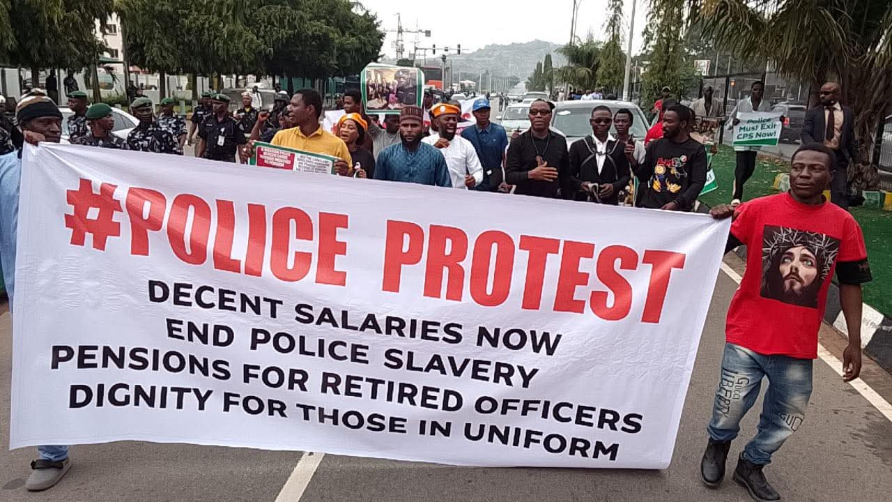 Protest: Sowore, Others Shun Warnings, Lead Retired Police Officers